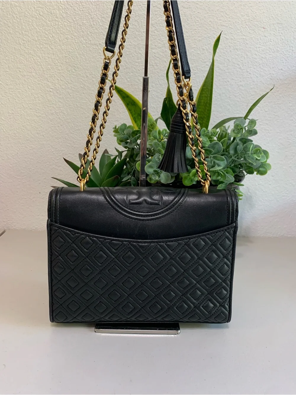 👜💕 Tory Burch Fleming Convertible Shoulder Bag in Black